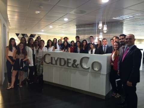 alumnos de grado en derecho isde en clydeco